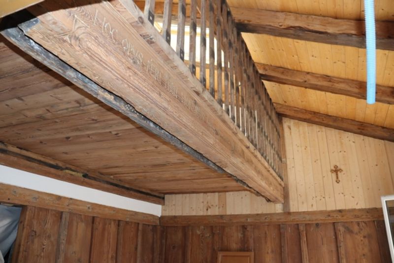 Charmantes Zweifamilienhaus im Herzen von Salgesch - 12