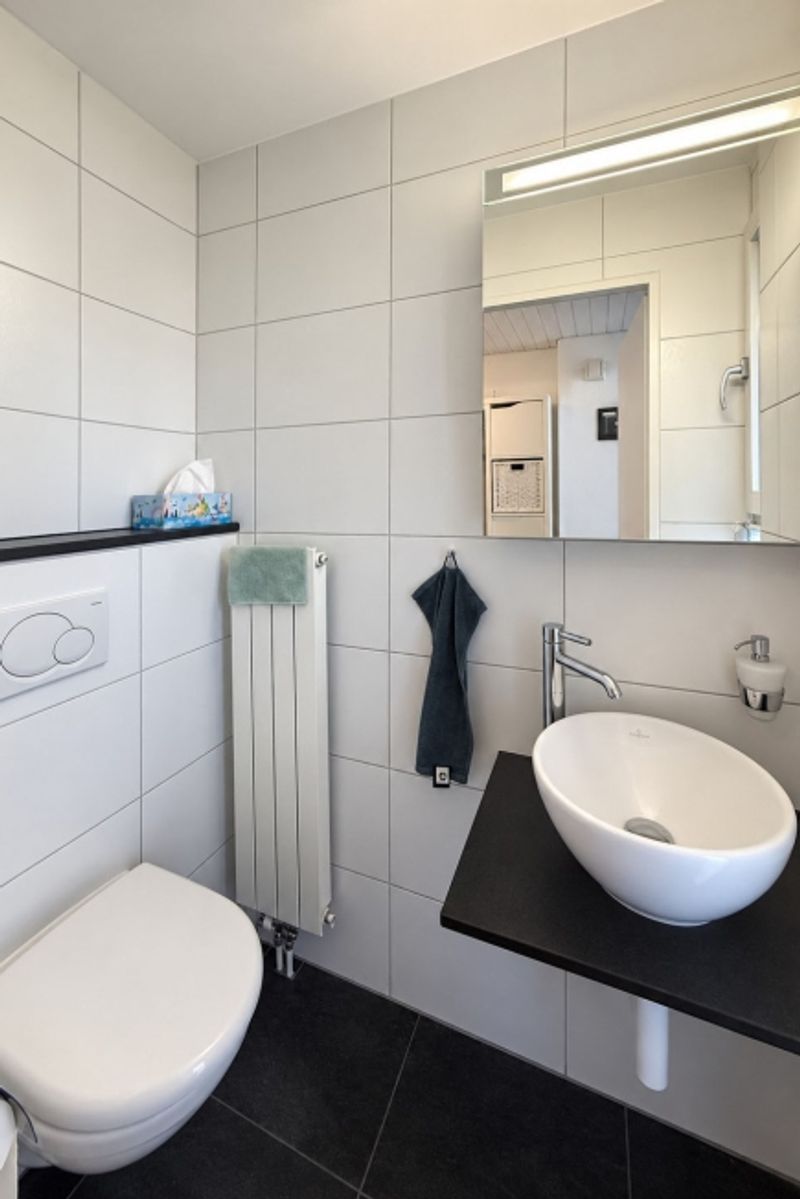 Idyllisches 5.5-Zimmer-Reiheneckhaus mit Garage und Cheminée - 7