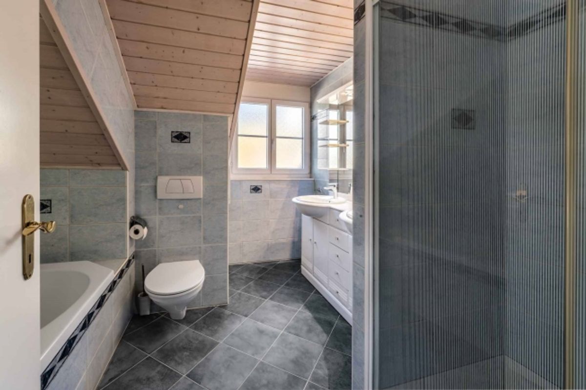 Prächtige Familienvilla mit Schwimmbad und Seeblick - 7