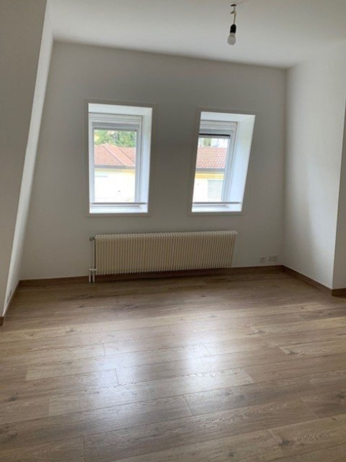Wohnraum mit 1,0 Zimmern im 5. Stock - 2