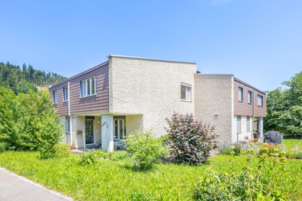 Doppelhaushälfte (EFH) in Madetswil - 0