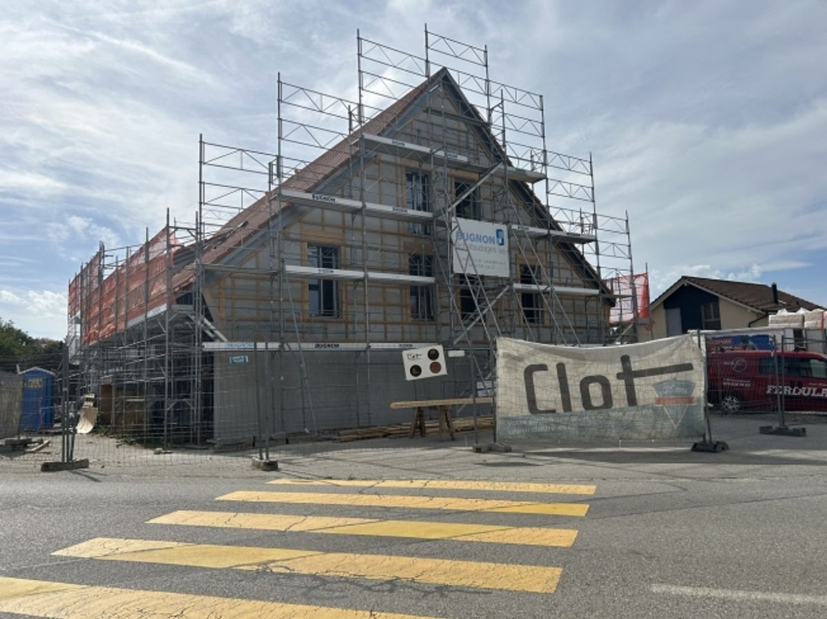 Komplett renovierte 3,5-Zimmer-Wohnung im Erdgeschoss - 0
