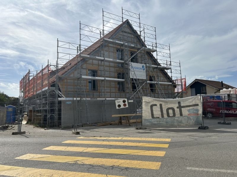 Komplett renovierte 3,5-Zimmer-Wohnung im 1. Stock - 1