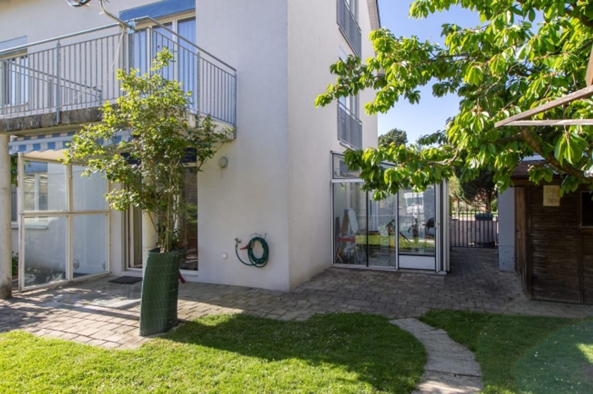 6.5 Zimmer Doppelhaushälfte mit Garten in Winterthur mieten - 8