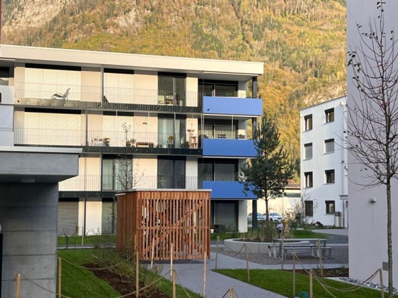 Helle 2.5 Zimmer-Wohnung - 2