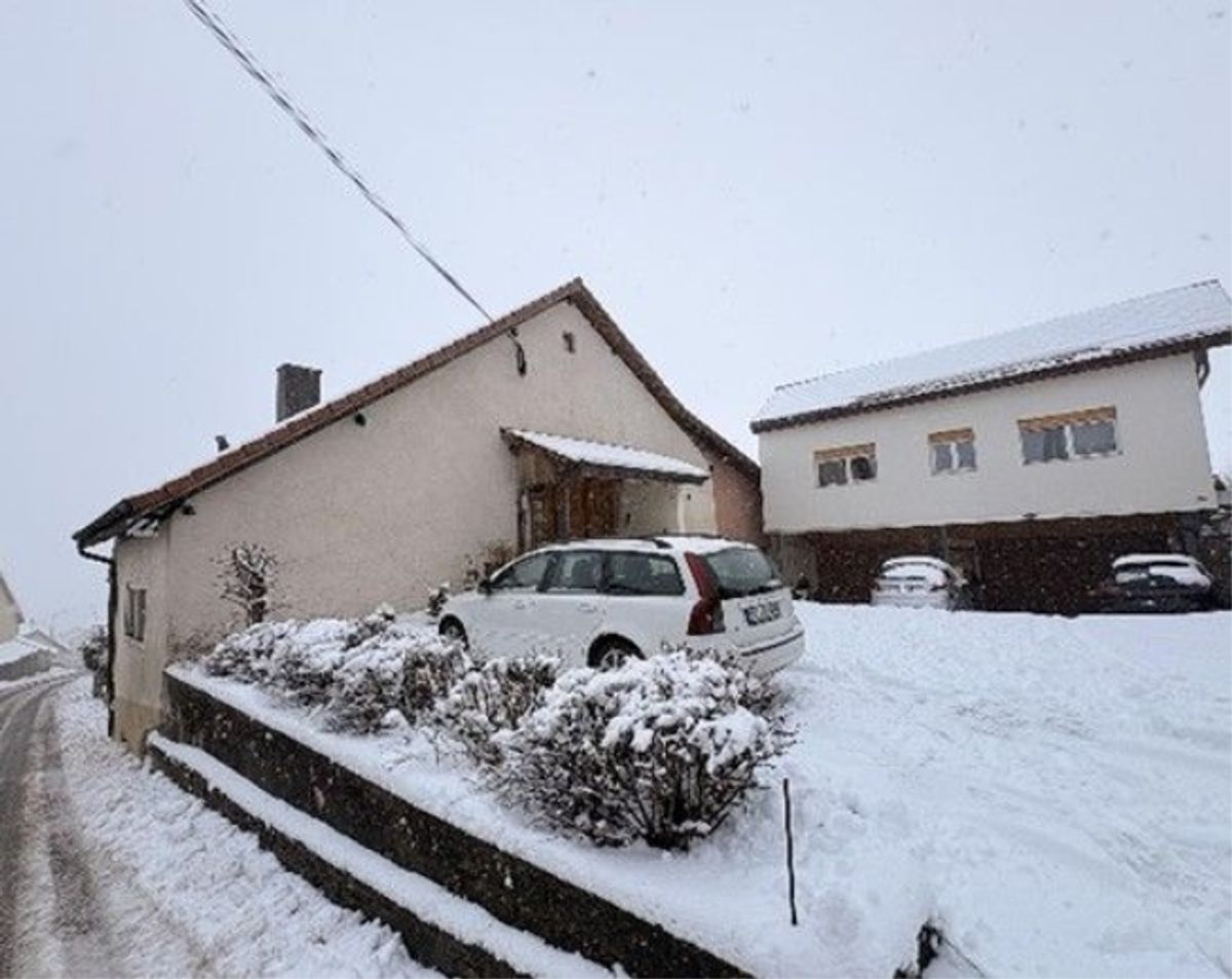 *Haus mit Garten* - 3