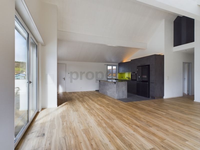 6.5-Zimmer-Dachwohnung mit 33 m² Dachterrasse, Smart Home und Minergie in Neftenbach - 1