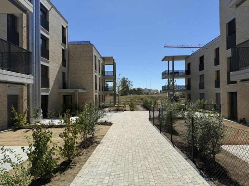 Gehoben Wohnen mit Sicht über den grossen Park des Ziegelei-Quartiers (E 1.2) - 14