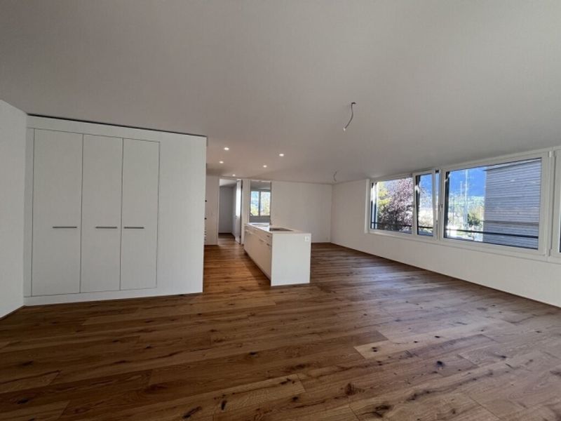 Attraktive 4.5 Zimmer-Wohnung an zentraler Lage in Cazis - 5