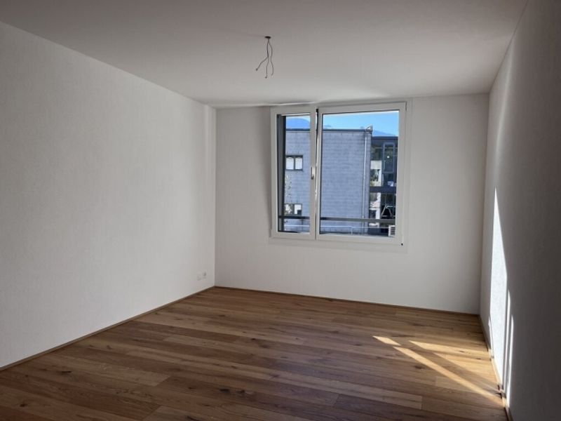 Attraktive 4.5 Zimmer-Wohnung an zentraler Lage in Cazis - 7