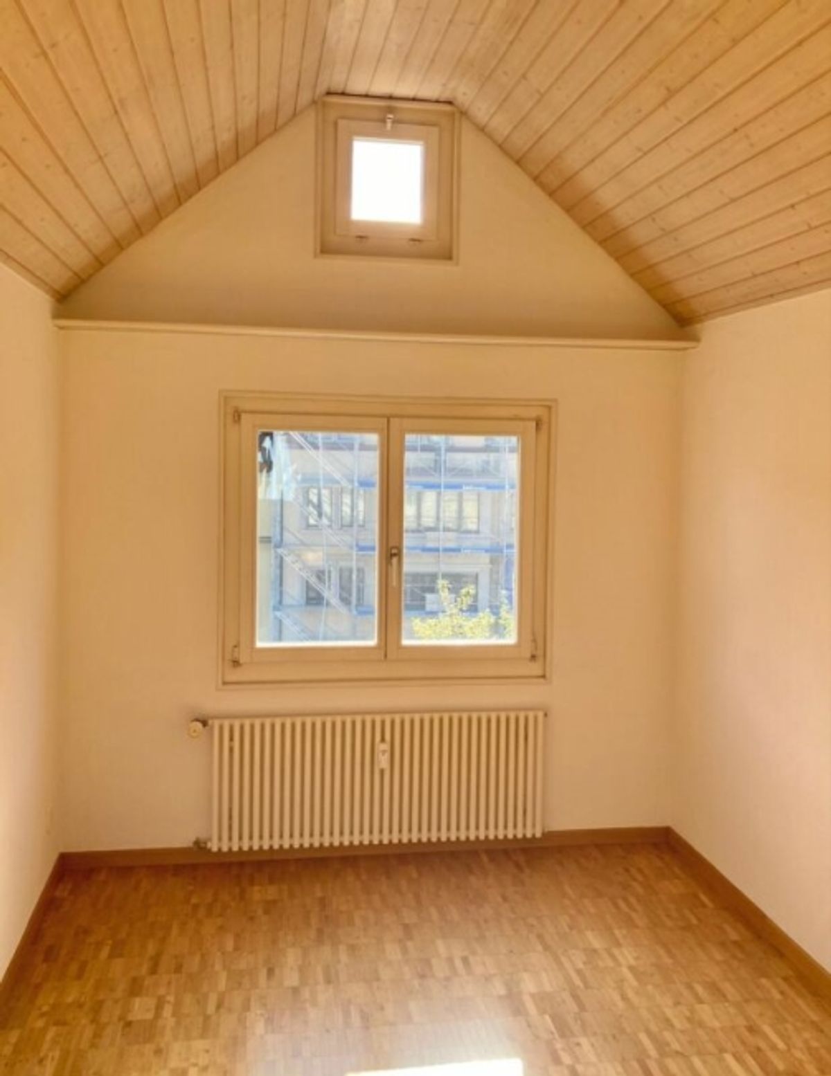 Zentrale 2.5 Zimmer- Wohnung - 5
