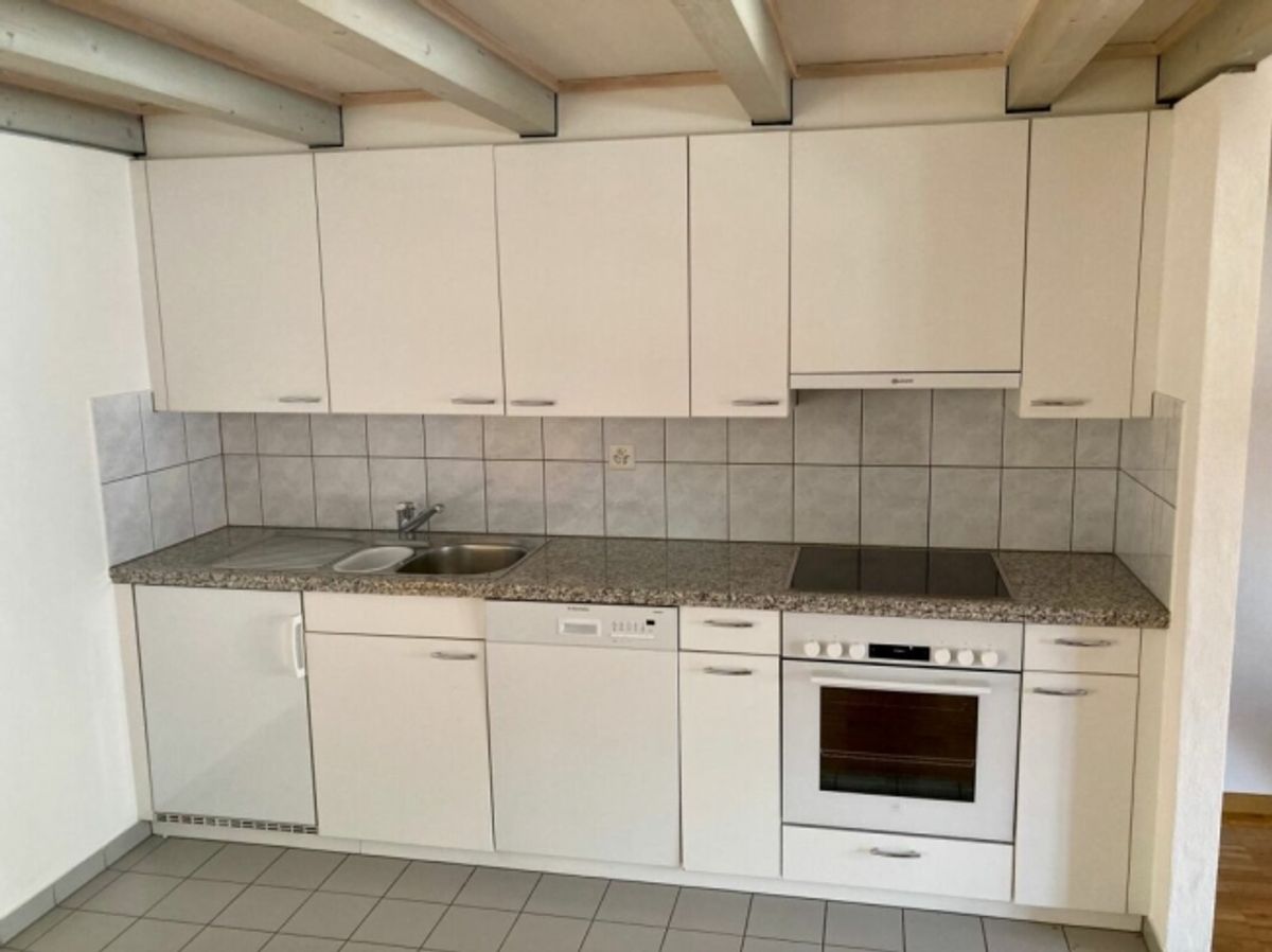 Zentrale 2.5 Zimmer- Wohnung - 3