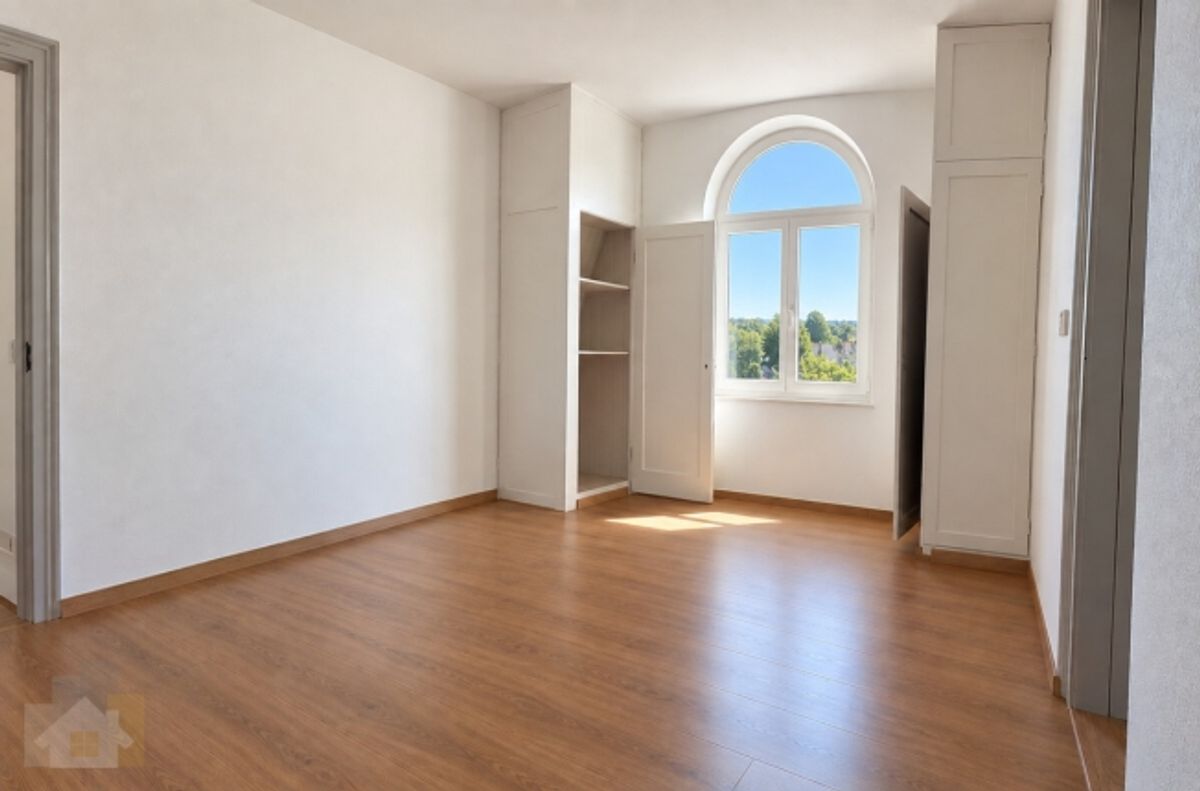 Frisch renovierte 4.5 Zimmer Wohnung nähe Bahnhof - 0