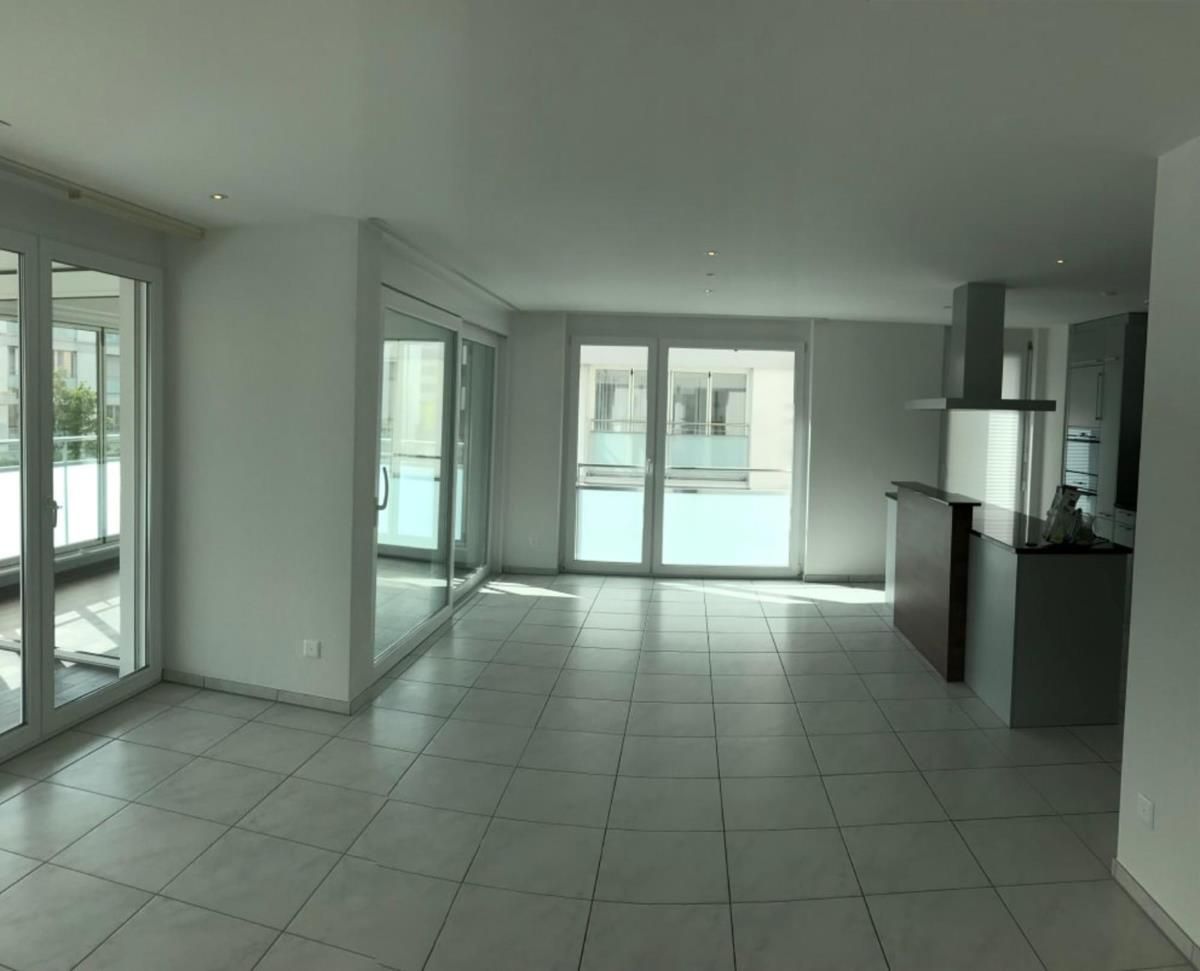 3.5 Zimmer Wohnung - 4