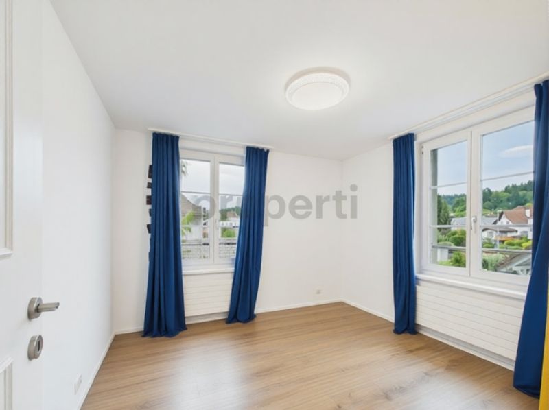 Kernsanierung 2015, viel Platz für die ganze Familie und sonniger Garten mit Pergola - 8