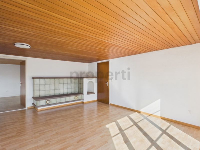 Charmante und lichtdurchflutete Wohnung mit schönem Balkon, inkl. einem Parkplatz - 6
