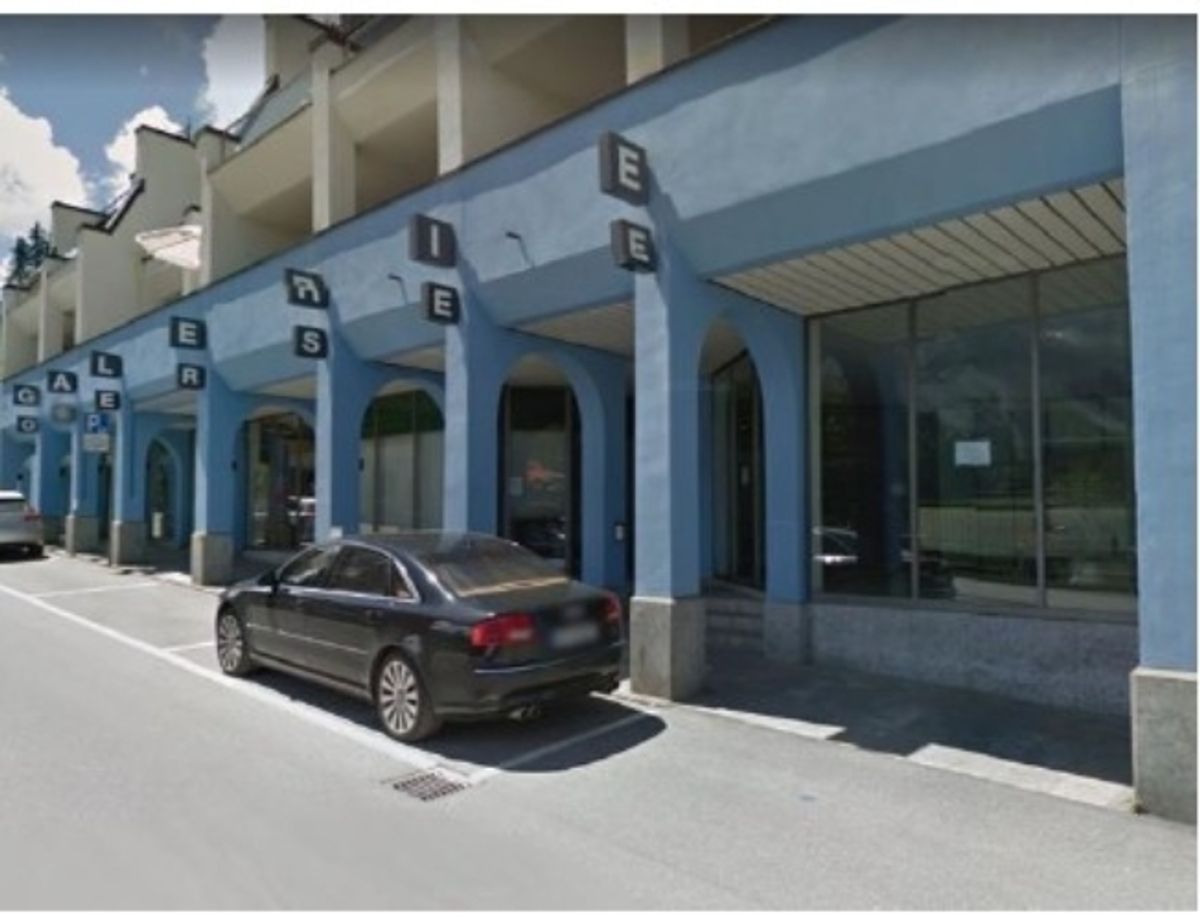 Ladenlokal im Zentrum Obersee mit über 8m Fensterfront in Arosa - 0