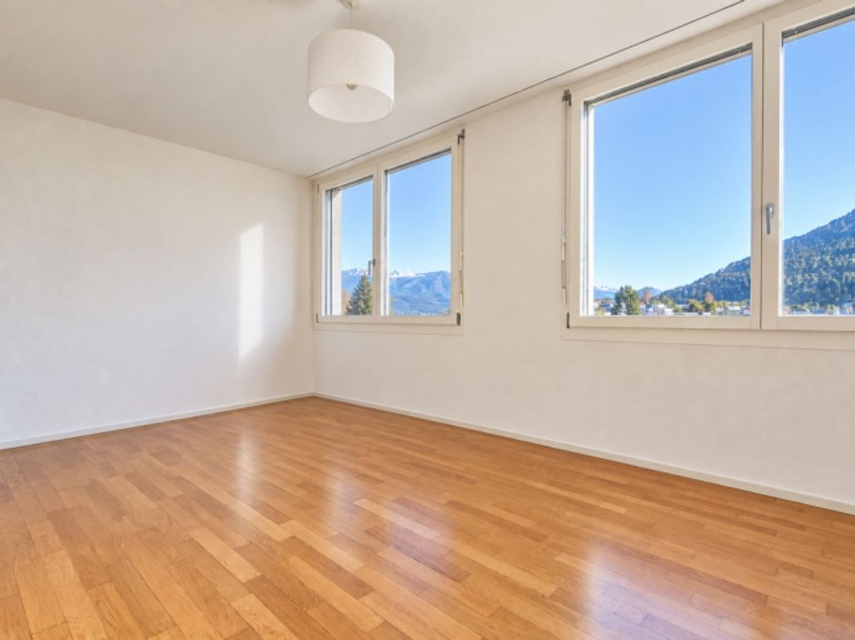 traumhafte 3.5-Zimmer-Wohnung mit grosser Loggia - 3