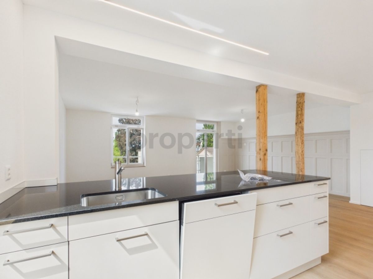 Modern renovierte 4.5-Zimmer-Maisonette mit Balkon in Rheineck - 10