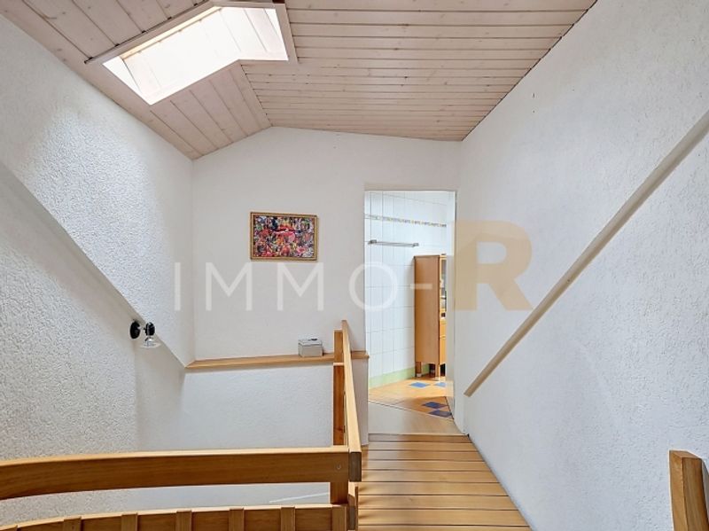 Prächtige Villa mit 7,5 Zimmern und beheiztem Pool - 11