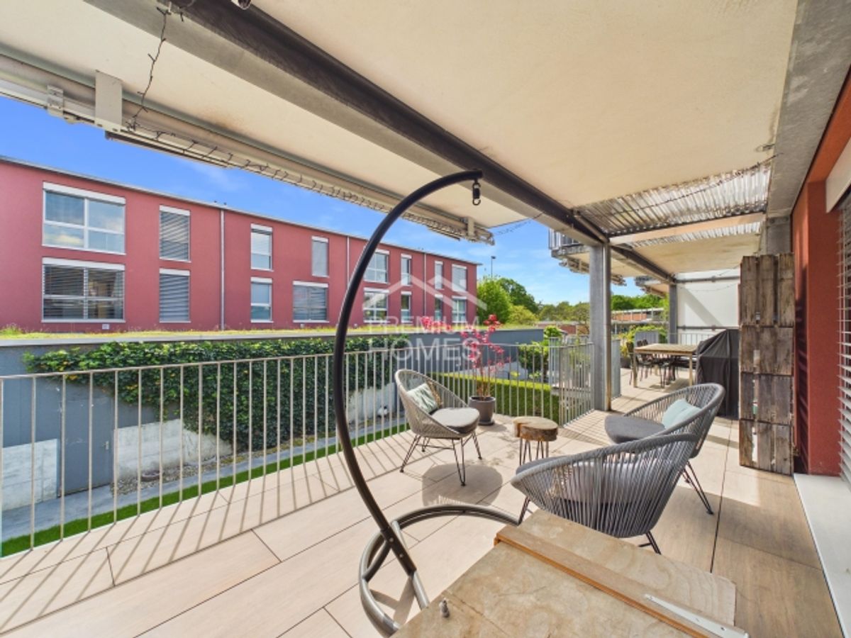 XXL-Balkon mit modernem Wohngefühl - 5