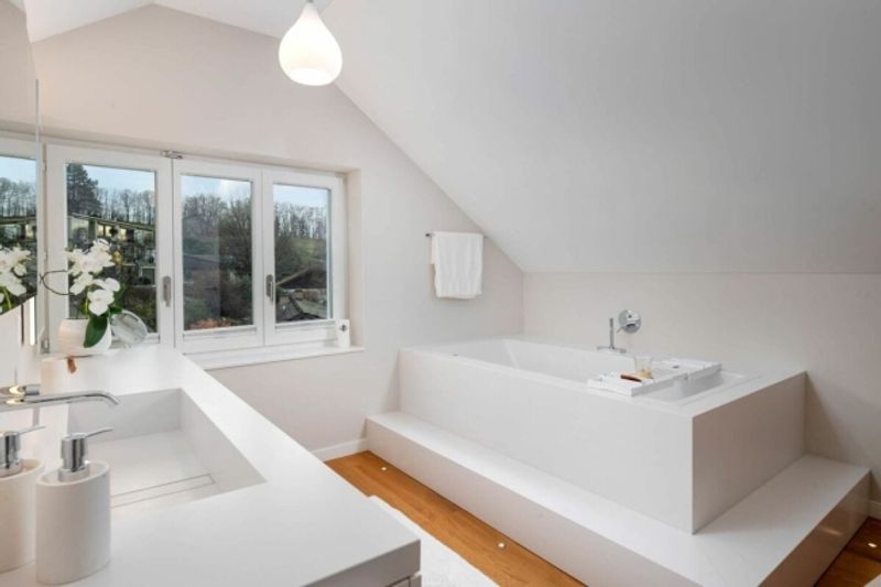 Hochwertiges Einfamilienhaus mit Pool und Weitsicht - 9