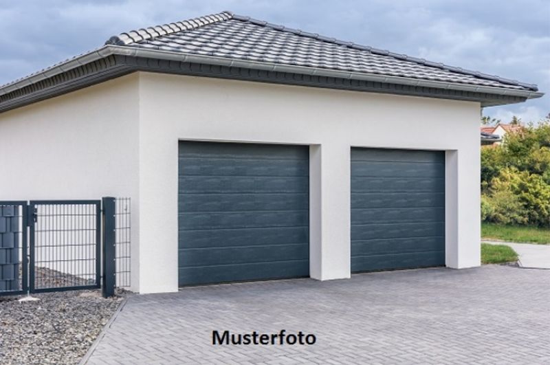 *5 Autoeinstellhallenplätze* - 1