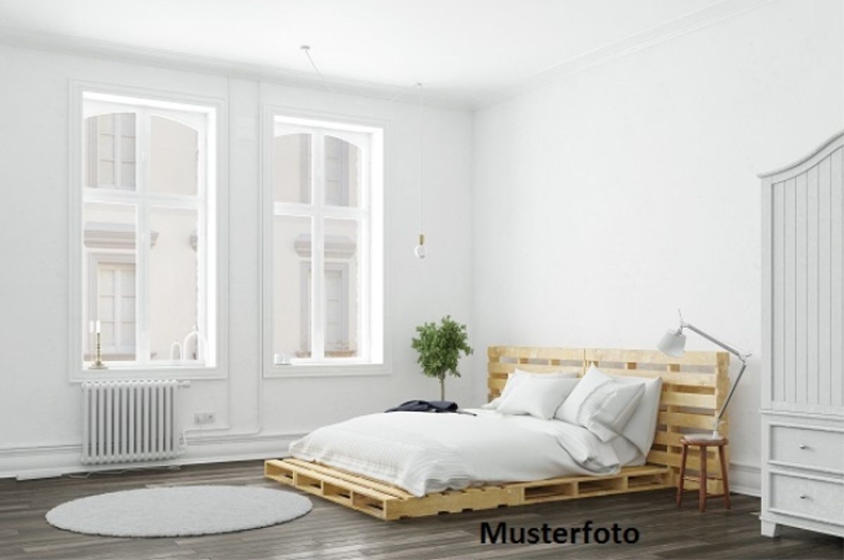 *3,5-Zimmerwohnung* - 0