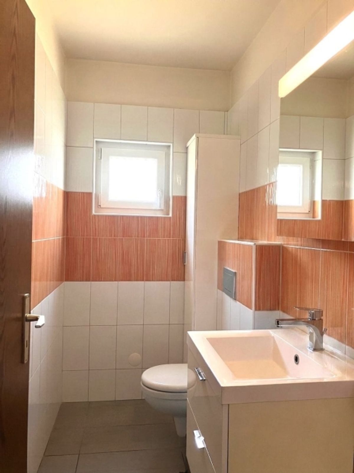 Einfamilienhaus mit separater 2-Zimmer-Einliegerwohnung - ideal für Familie oder Vermietung - 11