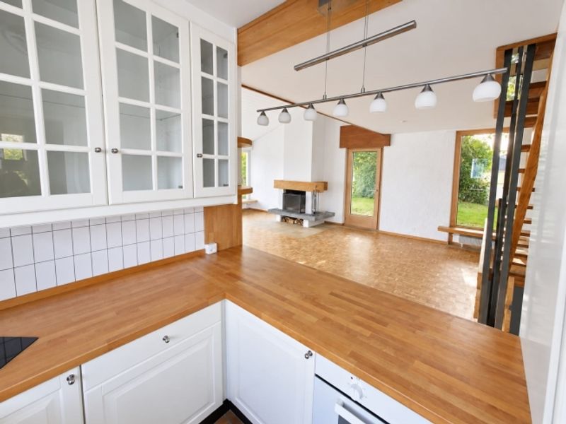 5.5-Zimmer-Haus mit Garten in Gempenach mieten - 4