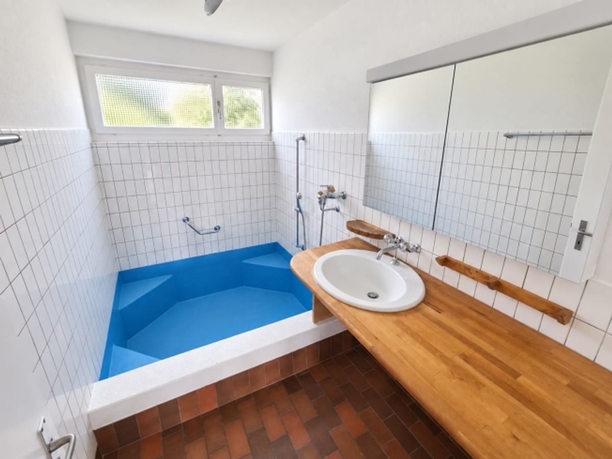5.5-Zimmer-Haus mit Garten in Gempenach mieten - 10