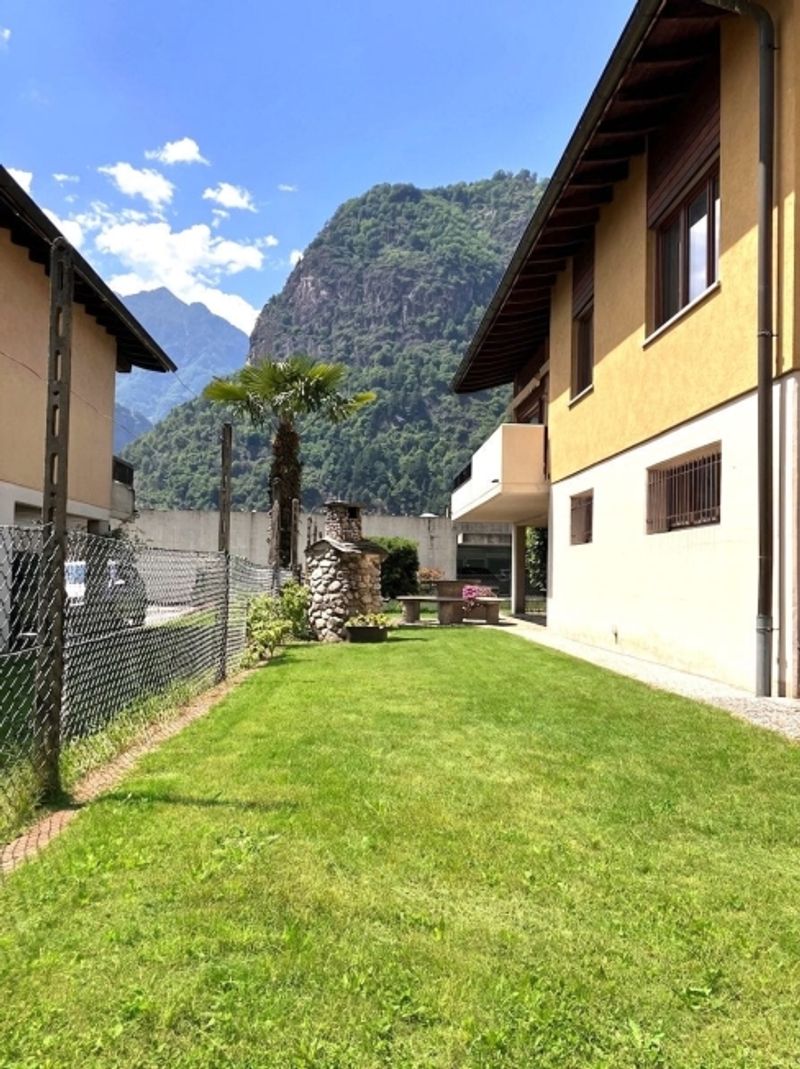 Einfamilienhaus mit separater 2-Zimmer-Einliegerwohnung - ideal für Familie oder Vermietung - 9