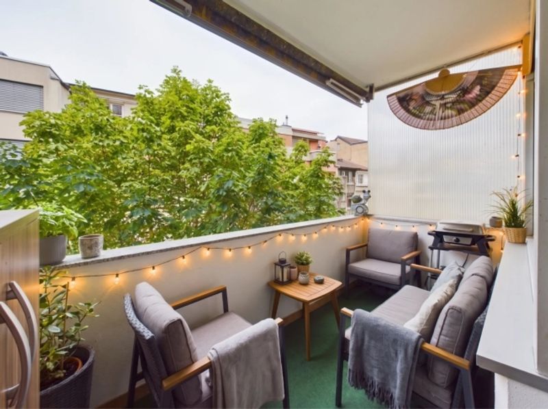 Zentrale Lage, Balkon zum ruhigen Hinterhof und Einstellplatz mit E-Ladestation - 8