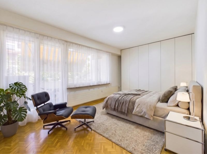Zentrale Lage, Balkon zum ruhigen Hinterhof und Einstellplatz mit E-Ladestation - 6