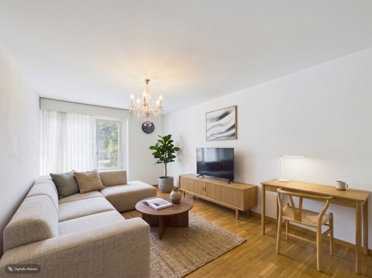 Maisonette-Traum auf zwei Ebenen Renoviert mit Fussbodenheizung, Balkone und Einstellhallenplatz - 0