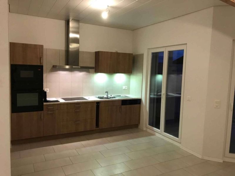 Prächtige 4,5-Zimmer-Wohnung zur Miete in Grandson (1422) - 2