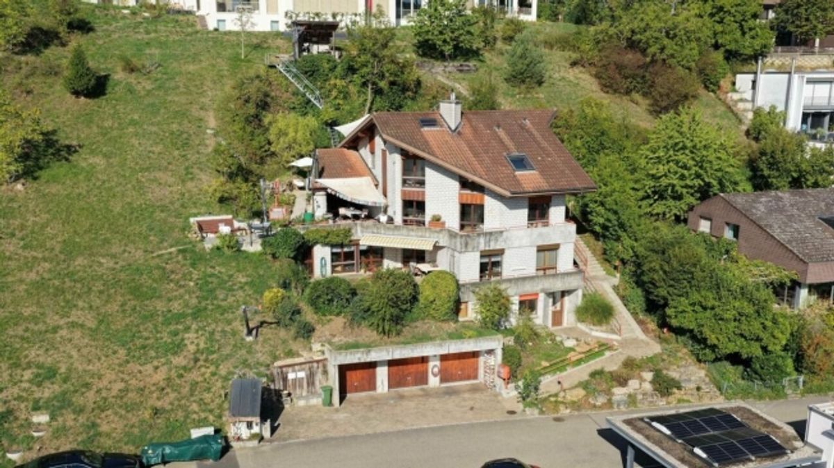 Zweifamilienhaus mit Büro an bester Wohnlage in Liestal - 0