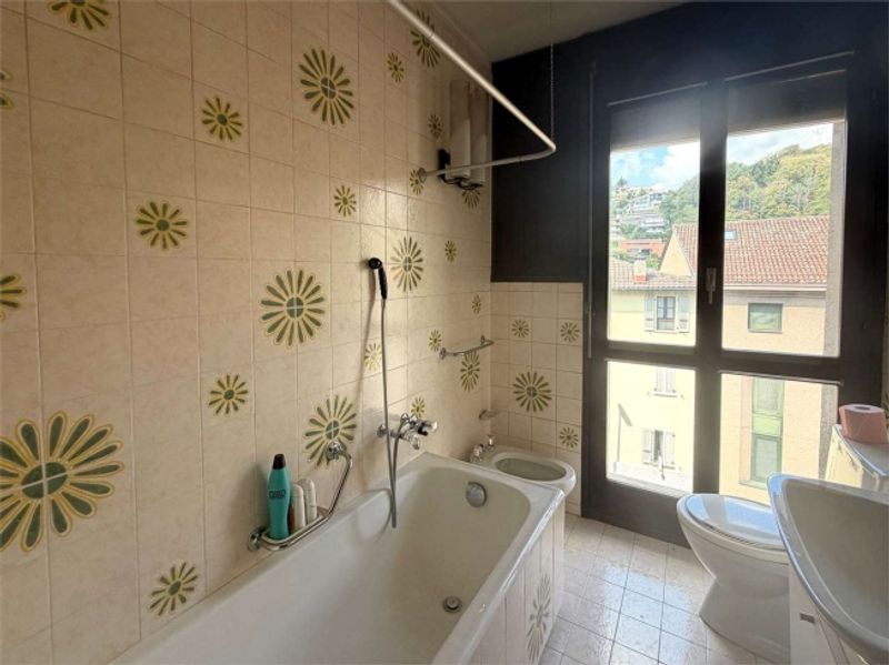 2.5 Zimmer Wohnung mit Seeblick - 3