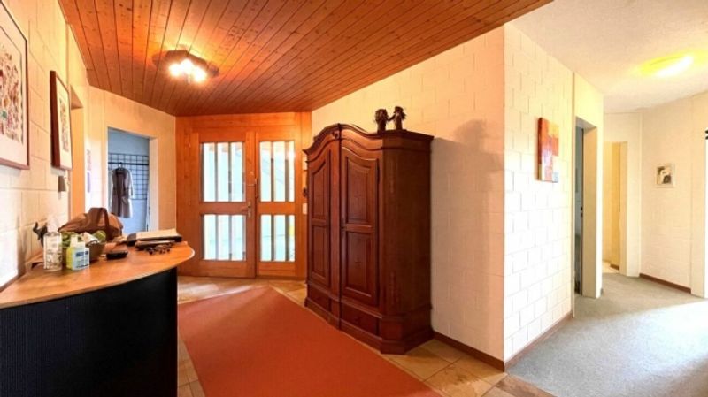 Zweifamilienhaus mit Büro an bester Wohnlage in Liestal - 4