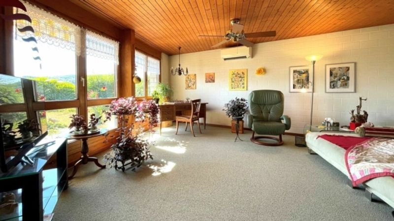Zweifamilienhaus mit Büro an bester Wohnlage in Liestal - 7