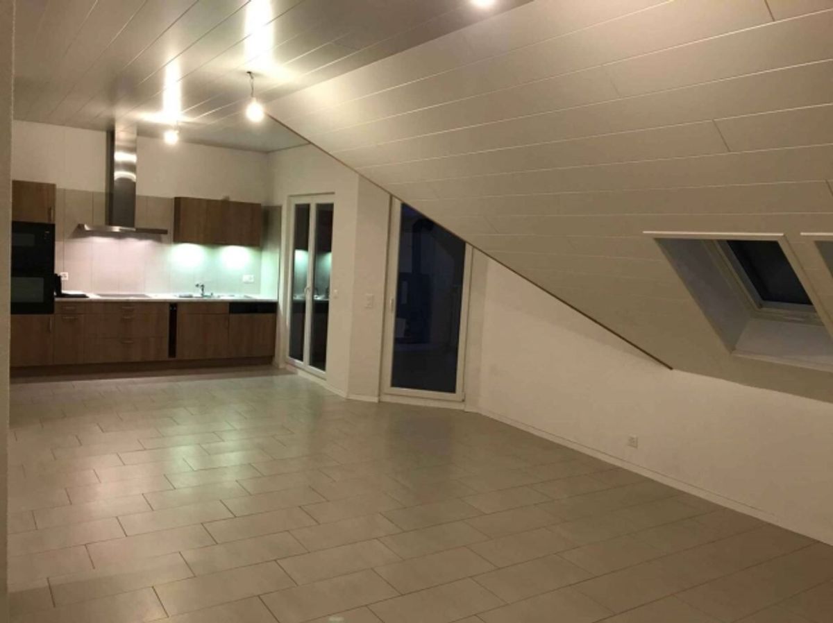 Prächtige 4,5-Zimmer-Wohnung zur Miete in Grandson (1422) - 4