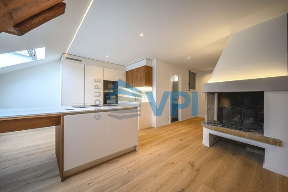 VEVEY – WUNDERSCHÖNE, RENOVIERTE 2,5-ZIMMER-WOHNUNG IM DACHGESCHOSS - 5