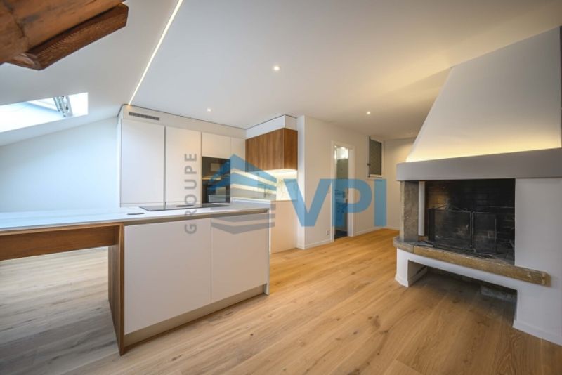 VEVEY – WUNDERSCHÖNE, RENOVIERTE 2,5-ZIMMER-WOHNUNG IM DACHGESCHOSS - 6
