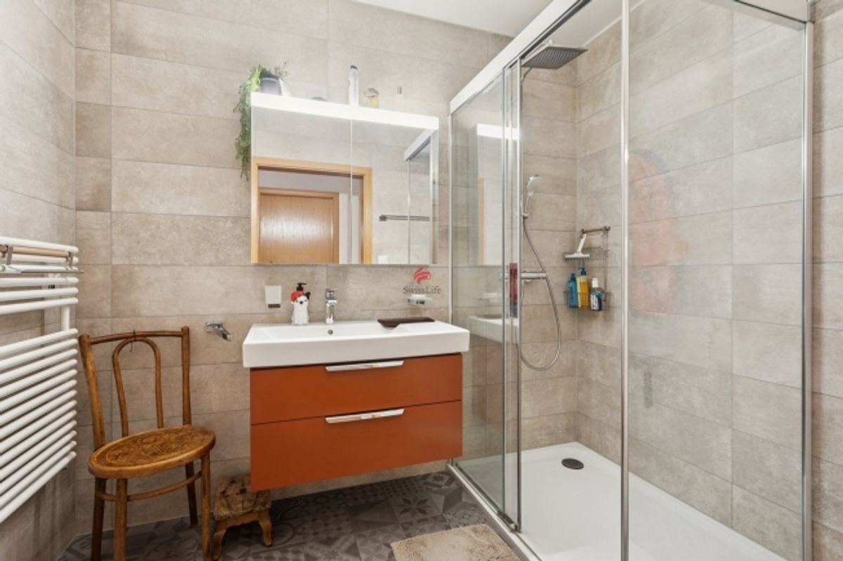 Top-Lage und grosser Wohnraum 5 hochwertige Zimmer - 8