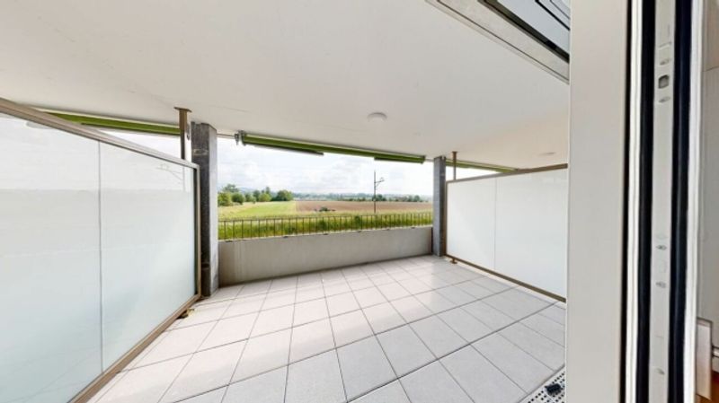 Helle 3.5 Zimmer  Wohnung - 10