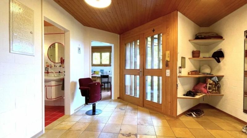 Zweifamilienhaus mit Büro an bester Wohnlage in Liestal - 11