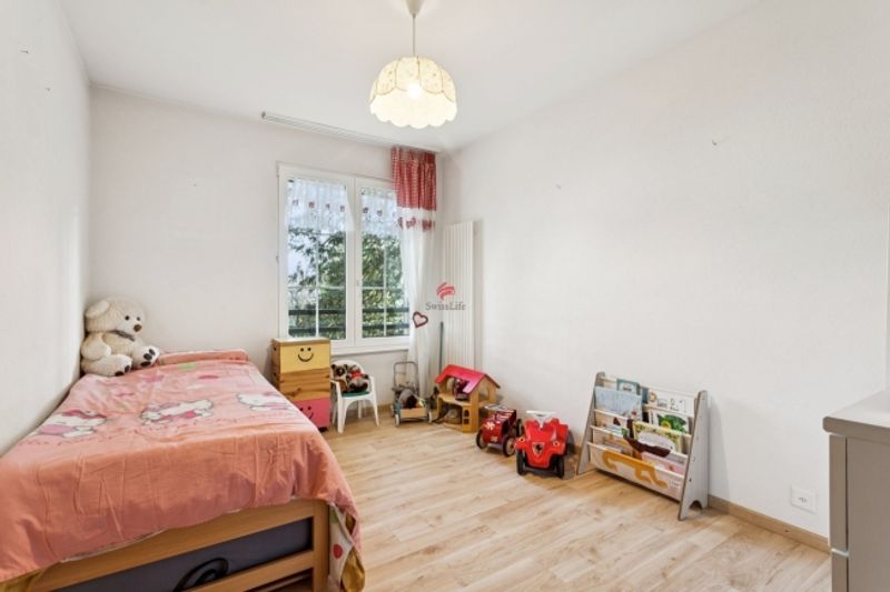 Top-Lage und grosser Wohnraum 5 hochwertige Zimmer - 6