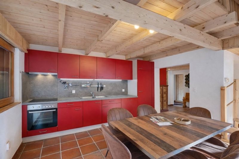 Doppelhaushälfte mit authentischem Charme, komplett renoviert - 4