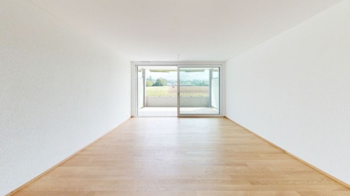 Helle 3.5 Zimmer  Wohnung - 2