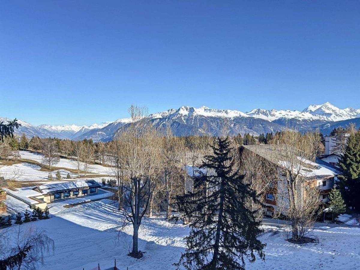 Helle 4.5-Zimmer-Wohnung im Zentrum von Crans-Montana - 11